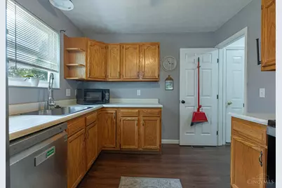 21 Clearbrook Drive, Franklin, OH 45005 - Photo 8