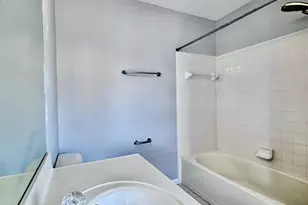 5911 Milburne Dr, Miami Township, OH 45150 - Photo 34