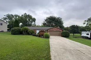 7238 Elk Creek Rd, Madison Township, OH 45042 - Photo 6