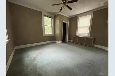 3958 Washington Avenue, Cheviot, OH 45211 - Photo 10