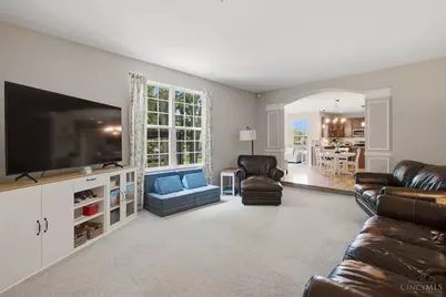 5419 Rentschler Estates Drive, Fairfield Township, OH 45011 - Photo 8