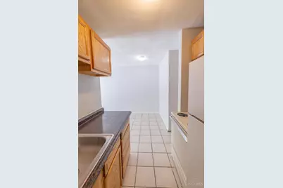 650 Straight Street, Cincinnati, OH 45219 - Photo 18