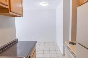 650 Straight St, Cincinnati, OH 45219 - Photo 18