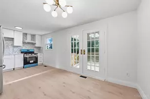 1403 Kingsbury Dr, Forest Park, OH 45240 - Photo 12