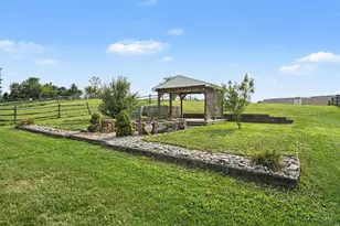 2004 Crest Rd, Forest Park, OH 45240 - Photo 8