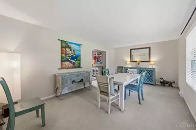 7039 Sprucewood Court, West Chester, OH 45241 - Photo 6