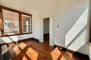 548 Carplin Pl, Cincinnati, OH 45229 - Photo 2