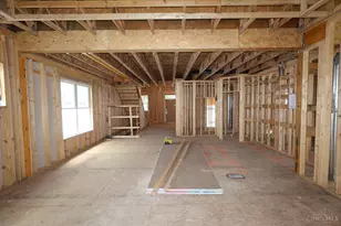 5731 Chesapeake Trl, Green Township, OH 45248 - Photo 4