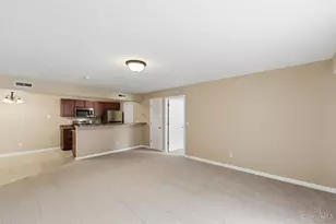 3383 Emerald Lakes Dr, Green Township, OH 45211 - Photo 6