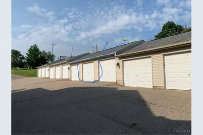 3383 Emerald Lakes Drive #2D, Green Township, OH 45211 - Photo 26