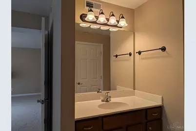 3383 Emerald Lakes Drive #2D, Green Township, OH 45211 - Photo 24