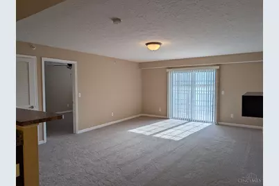 3383 Emerald Lakes Drive #2D, Green Township, OH 45211 - Photo 12
