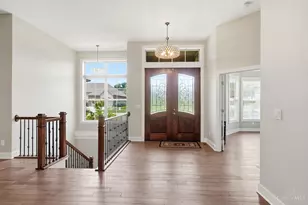 8009 Bennington Dr, West Chester, OH 45241 - Photo 6