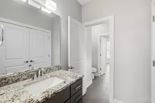 8009 Bennington Dr, West Chester, OH 45241 - Photo 38