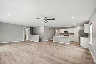 123 Ashburn Wy, New Richmond, OH 45157 - Photo 2