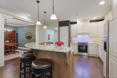3942 Miami Road #203, Mariemont, OH 45227 - Photo 18