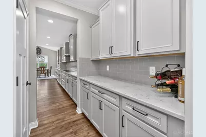 8101 Taffy Drive, West Chester, OH 45069 - Photo 10
