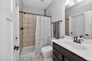 8101 Taffy Dr, West Chester, OH 45069 - Photo 28