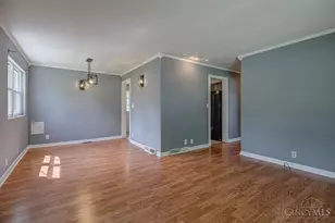 635 Stafford Dr, Hamilton, OH 45013 - Photo 6