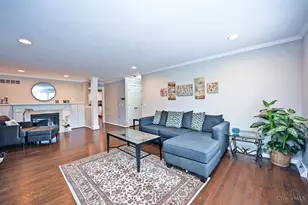 3706 Ashworth Dr, Cincinnati, OH 45208 - Photo 10