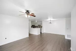 8171 Autumn Woods Ln, West Chester, OH 45069 - Photo 2