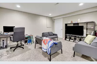 7952 Kennesaw Drive, West Chester, OH 45069 - Photo 16