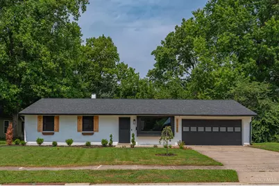 11926 Lawnview Avenue, Springdale, OH 45246 - Photo 2