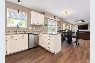 6568 Fayetta Drive, Fairfield Township, OH 45011 - Photo 8