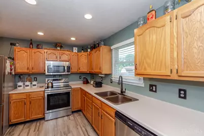 147 Fiord Drive, Lake Lakengren, OH 45320 - Photo 8