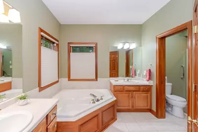 2400 Gatesland Court, Miami Township, OH 45459 - Photo 26