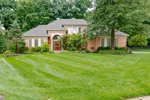 2400 Gatesland Ct, Miami Township, OH 45459 - Photo 2