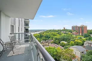 2200 Victory Pkwy, Cincinnati, OH 45206 - Photo 2