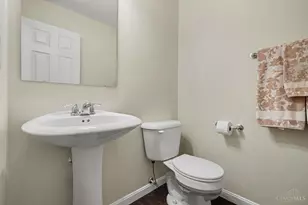 7042 Woodberry Dr, Fairfield Township, OH 45011 - Photo 20