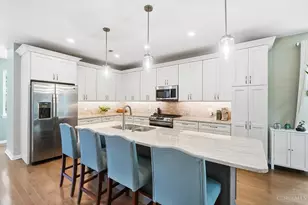230 Worth St, Cincinnati, OH 45226 - Photo 2