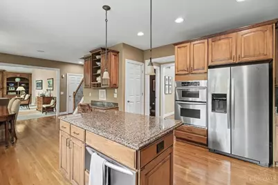 6311 Mercers Pointe Drive, Anderson Township, OH 45244 - Photo 14