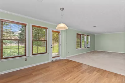 102 Lights Pointe Court, Ohio Township, OH 45157 - Photo 12