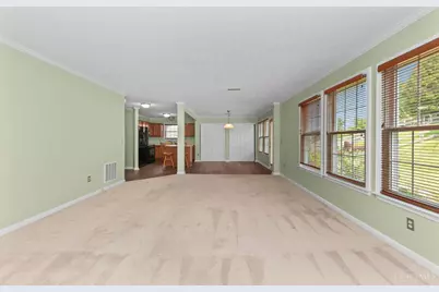 102 Lights Pointe Court, Ohio Township, OH 45157 - Photo 8