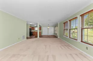 102 Lights Pointe Ct, Ohio Township, OH 45157 - Photo 8