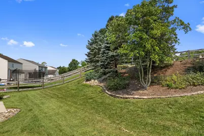 102 Lights Pointe Court, Ohio Township, OH 45157 - Photo 34