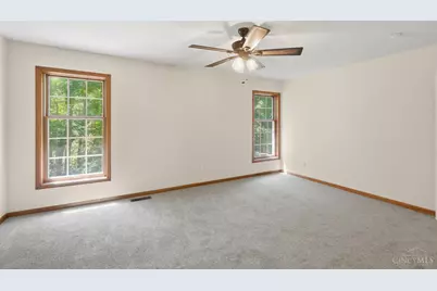 2043 Greenpine Drive, Springfield Township, OH 45231 - Photo 36