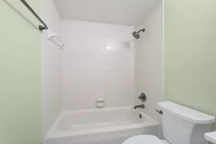 2043 Greenpine Dr, Springfield Township, OH 45231 - Photo 46