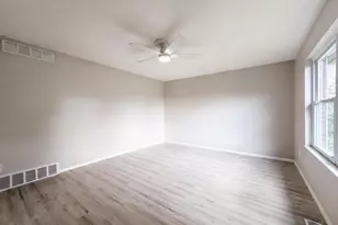 12157 Hitchcock Dr, Forest Park, OH 45240 - Photo 16