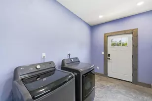 2585 Moler Rd, Wayne Township, OH 45122 - Photo 36