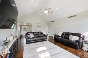 62 Kings Ct, Clark Township, OH 45159 - Photo 12
