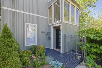 2171 Sohn Street, Cincinnati, OH 45219 - Photo 2