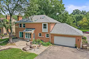 11951 Timberlake Dr, Symmes Township, OH 45249 - Photo 8