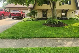 905 Victoria Dr, Franklin, OH 45005 - Photo 1