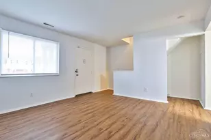 1556 Meredith Dr, Springfield Township, OH 45231 - Photo 2