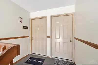 3935 School Section Road #4, Green Township, OH 45211 - Photo 8