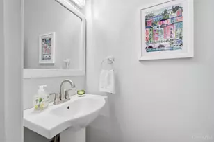 3415 Golden Ave, Cincinnati, OH 45226 - Photo 18